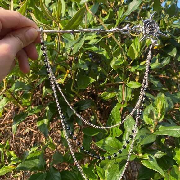 Gothic Rose Hairpin & decorative Chain engraved details Silver Tone New - Picture 3 of 8